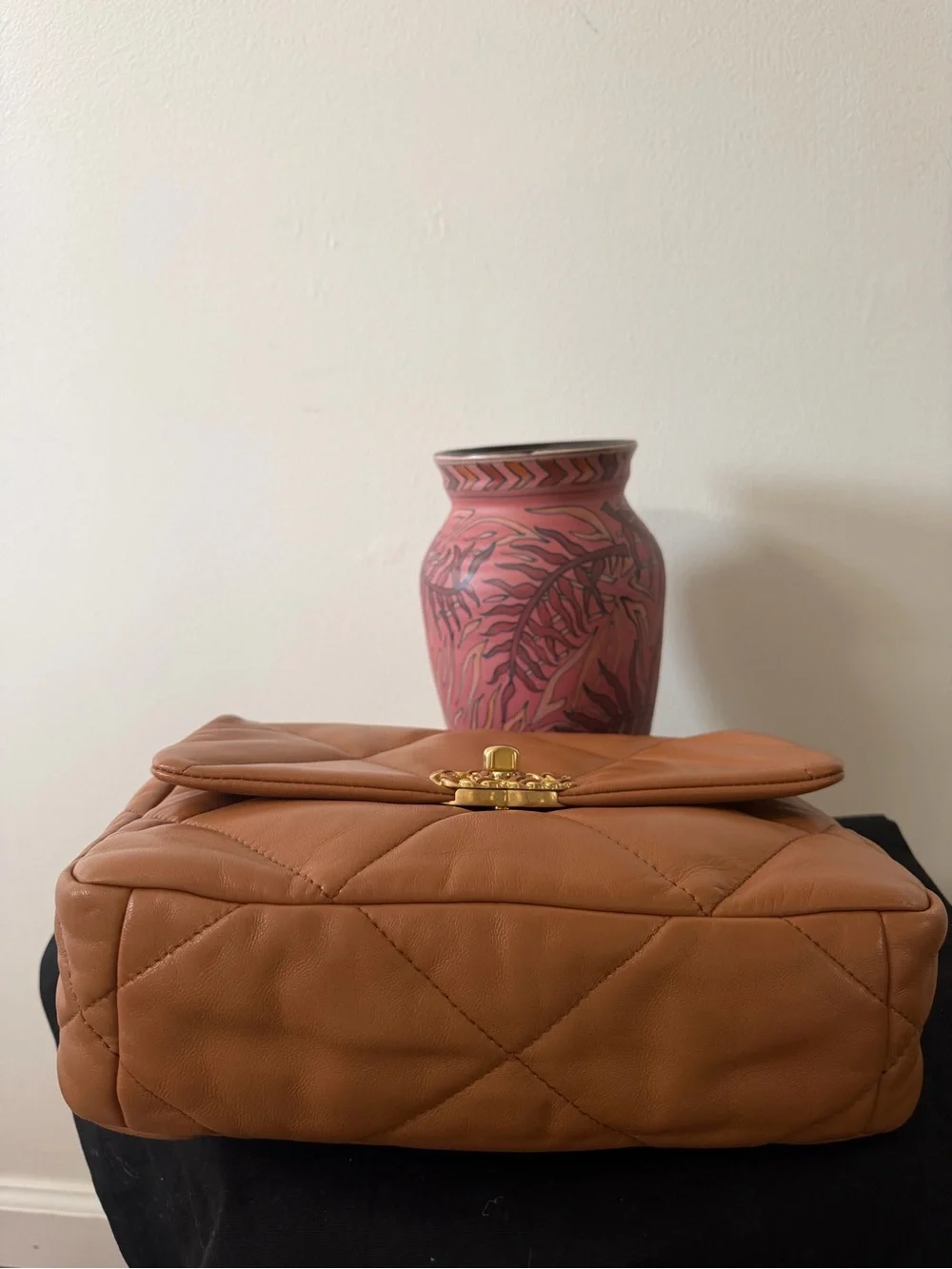 CHANEL 19 QUILTED LAMBSKIN BAG Camel color